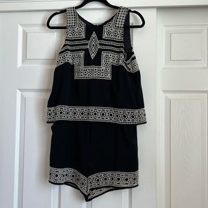 Parker romper. Size Medium in excellent condition. Worn 3 times